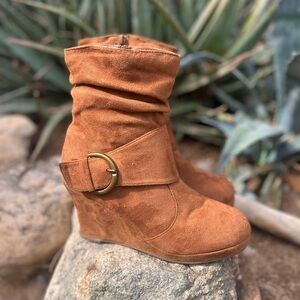 FOREVER | Brown Suede Ruched Wedge Boots 10